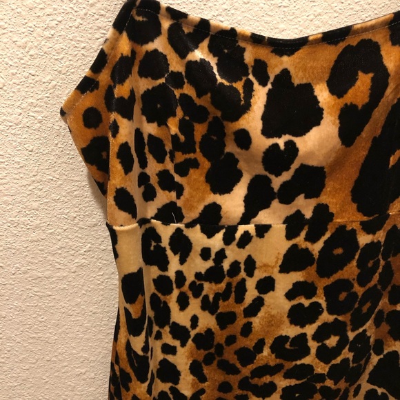 LEOPARD MINI DRESS - Picture 2 of 3